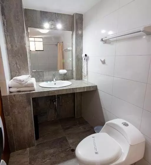 Fotos del hotel El Portal De San Lázaro:  17