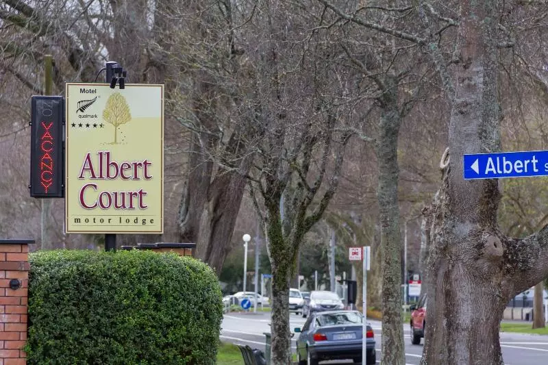 Fotos del hotel Albert Court Motor Lodge:  5