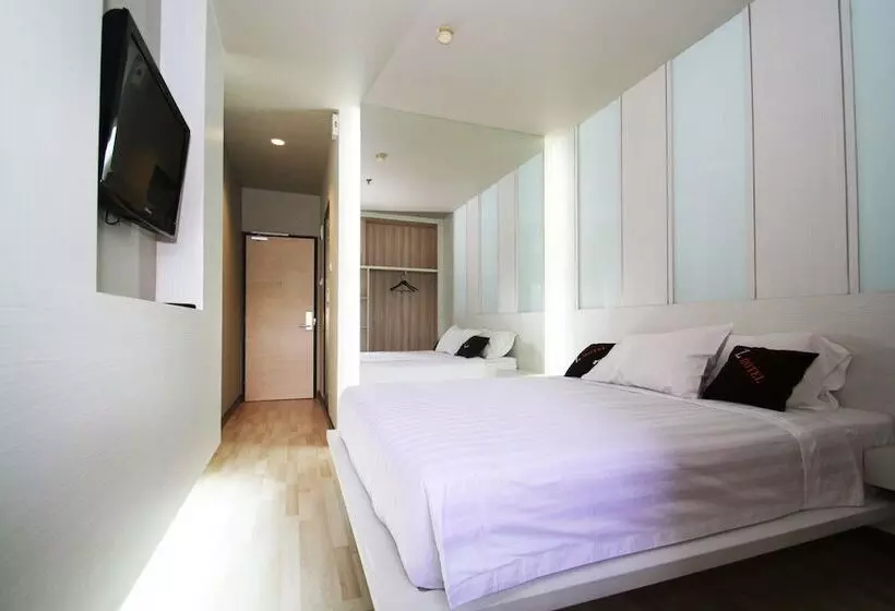 Fotos del hotel The L  Entertainment:  2