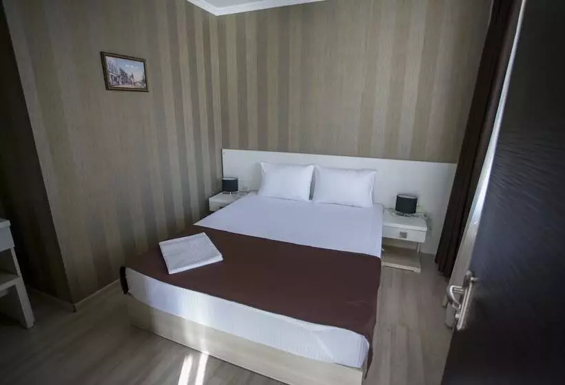 Fotos del hotel Batus:  9