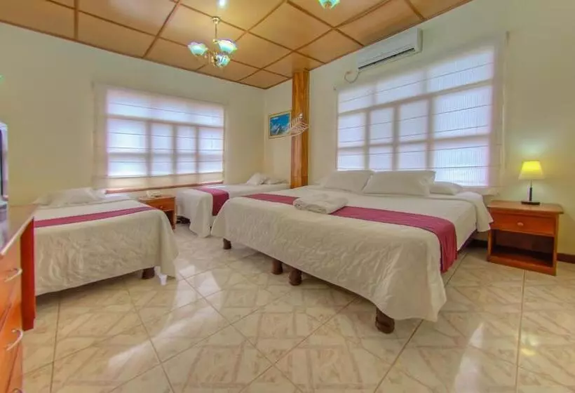 Fotos del hotel San Vicente Galapagos:  18