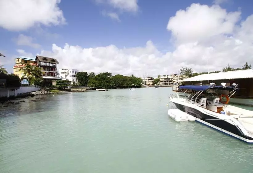 Fotos del hotel Azure Beach Boutique:  18