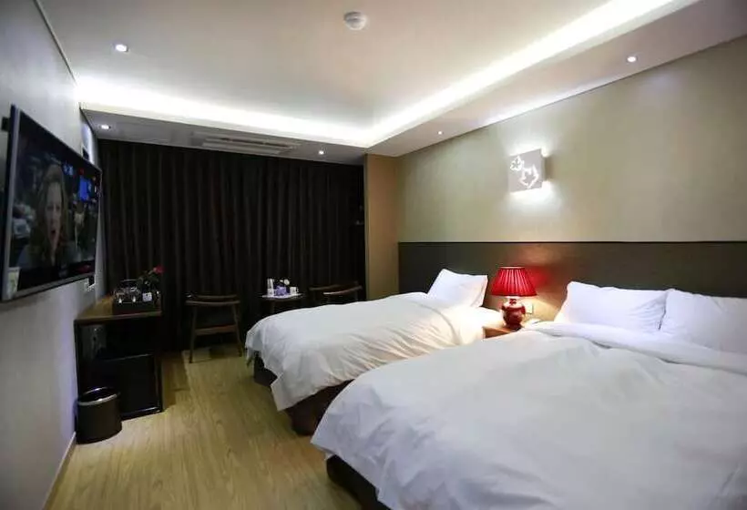 Fotos del hotel Black Sands  Jeju:  18