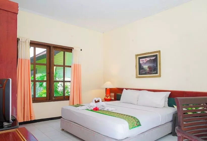 Fotos del hotel Royal Trawas  & Cottages:  10