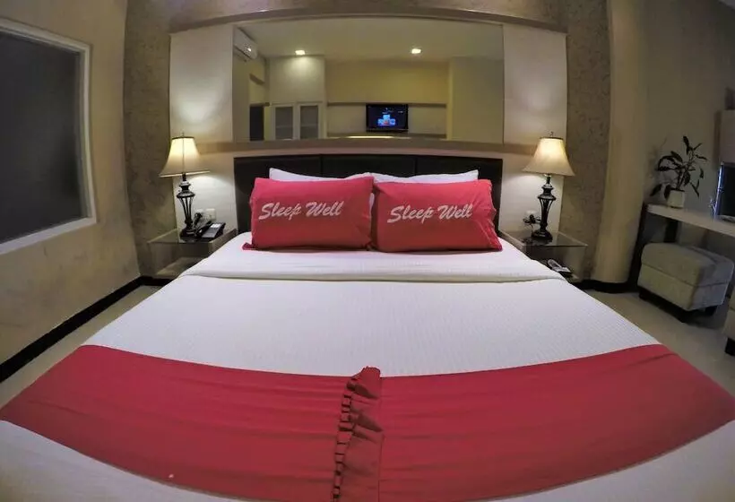 Fotos del hotel Royal Trawas  & Cottages:  12