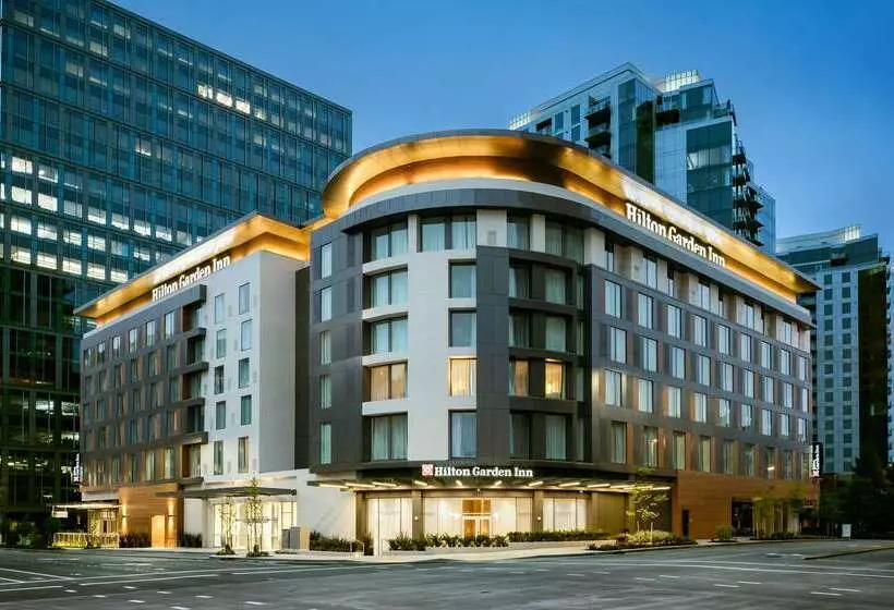 Hilton Garden Inn Seattle Bellevue Downtown, Wa