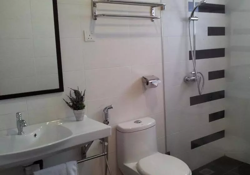 Fotos del hotel Igarden:  7