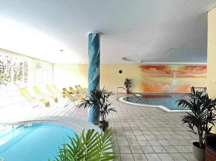 Fotos del hotel Strand Burgstaller:  3