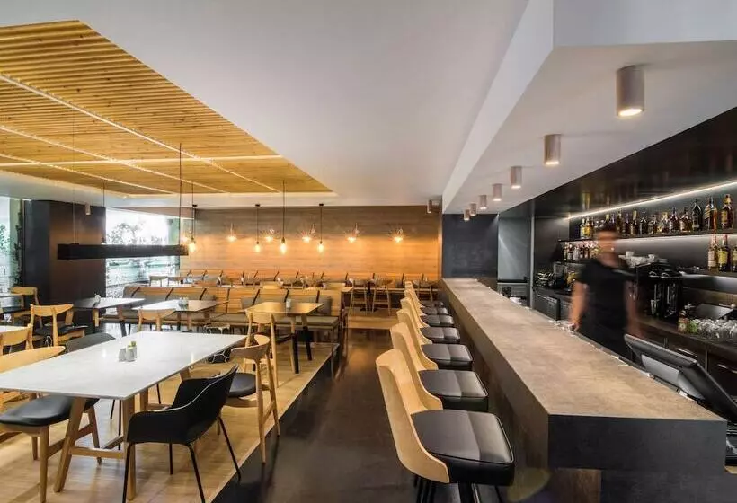 Fotos del hotel Ibis Styles Heraklion Central:  24