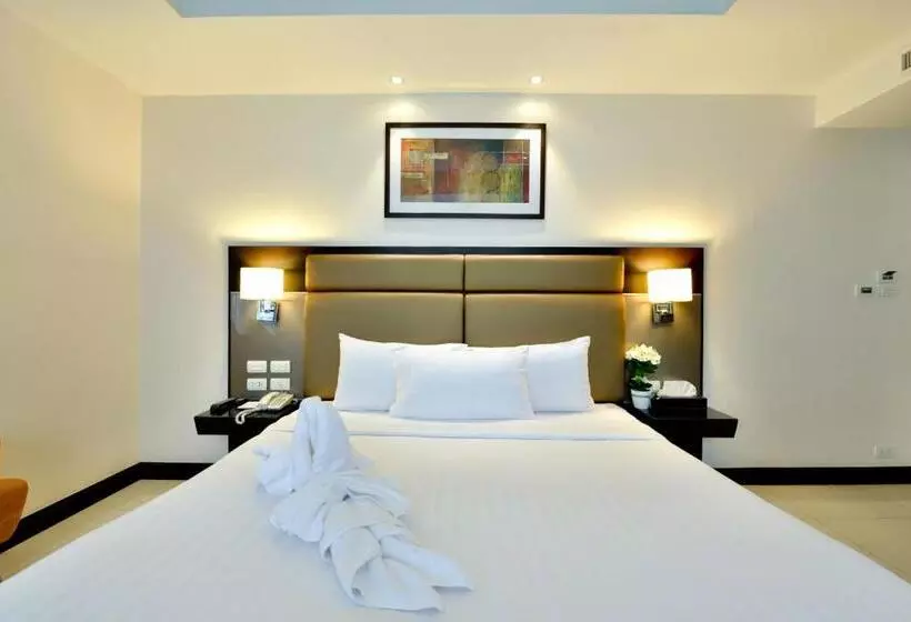 Fotos del hotel The Prestige Nana:  9