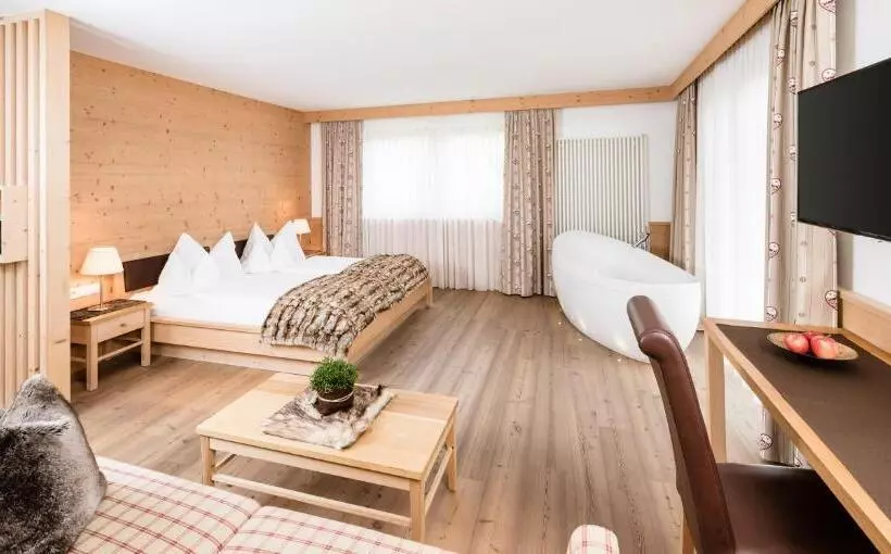 Boutique Hotel Nives – Luxury & Design In The Dolomites