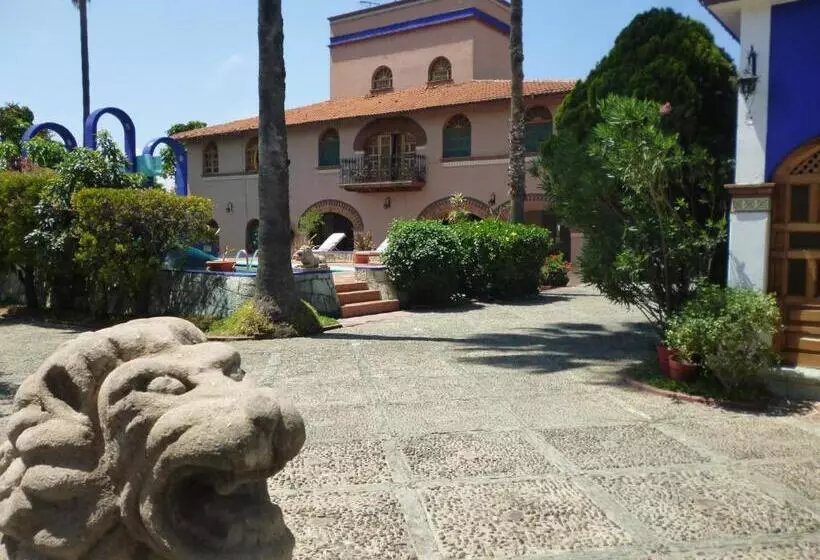Posada Los Arcos