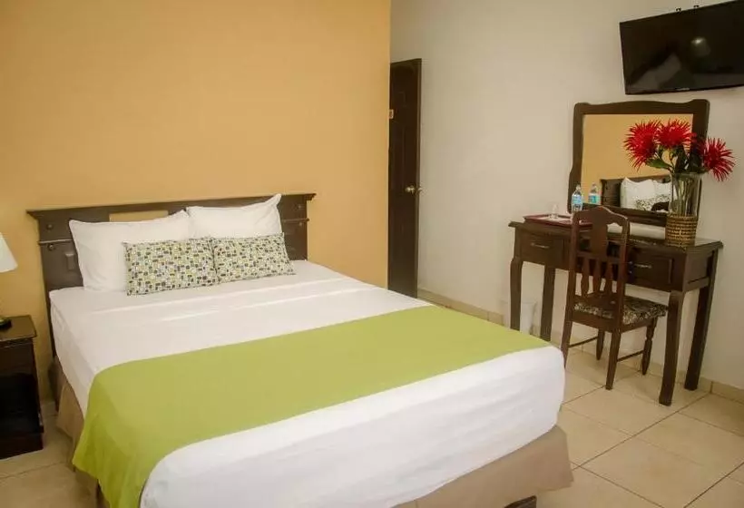 Fotos del hotel Residencial Cervantes:  21