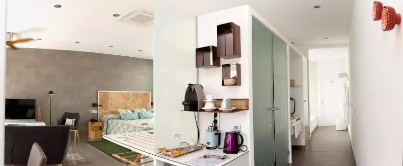 Fotos del hotel Allotjament Marjal - Adults Only:  18
