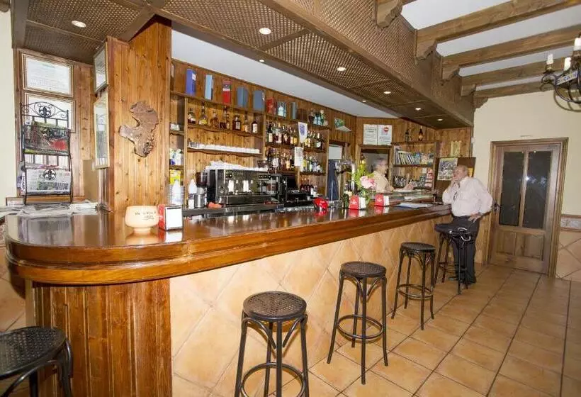 Fotos del hotel Rural Castúo H Cc 656:  5
