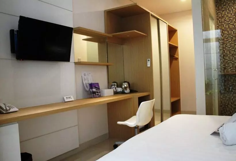 Fotos del hotel Petogogan Residence:  10