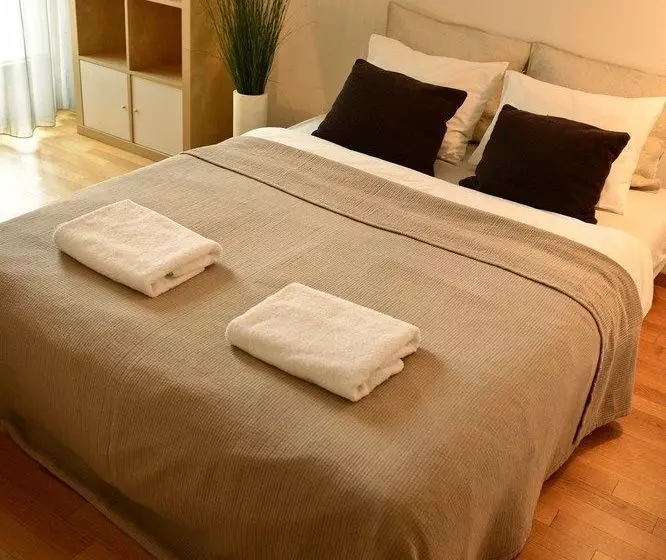Fotos del hotel Angel Plaza Apartments  Old Town:  16
