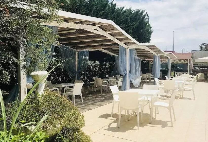 Fotos del hotel Skampa:  15