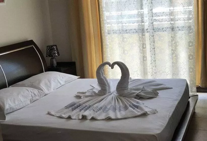 Fotos del hotel Skampa:  4