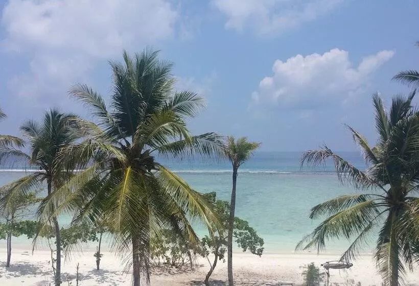Fotos del hotel Hathaa Beach Maldives:  8