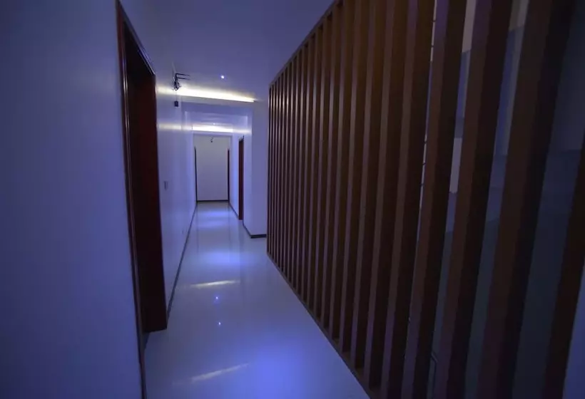Fotos del hotel Hathaa Beach Maldives:  3