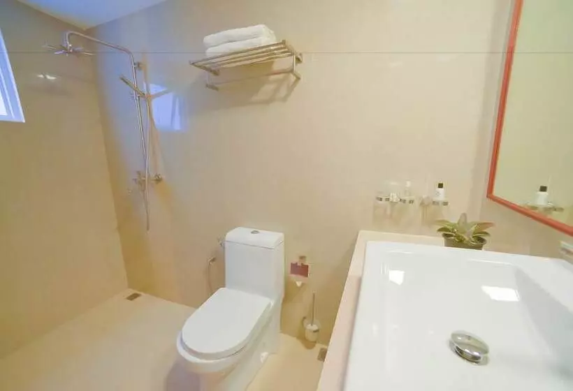 Fotos del hotel Hathaa Beach Maldives:  7