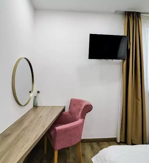 Fotos del hotel National:  14