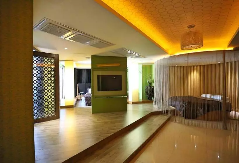 Fotos del hotel Zhen13 Villa Motel:  3