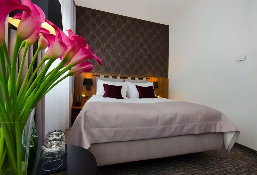 Fotos del hotel Best Western  Mariacki Katowice:  25