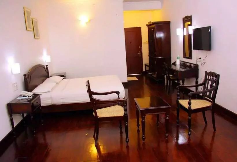 Fotos del hotel Oak Fields:  21