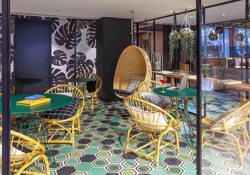 Fotos del hotel Ibis Styles Paris 16 Boulogne:  5