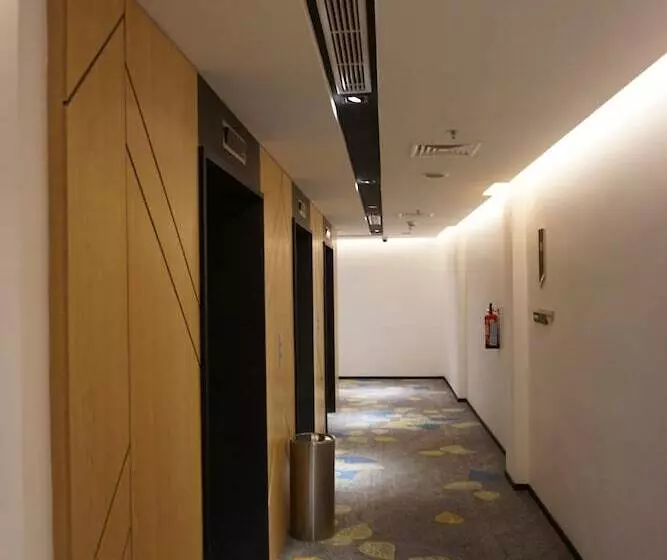 Fotos del hotel Midtown Residence Marvell City Surabaya:  20