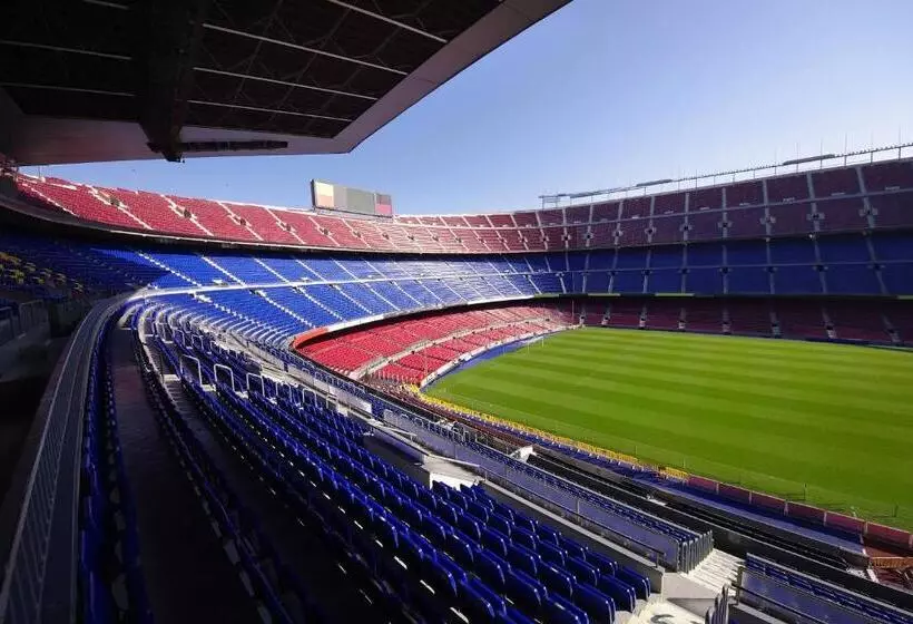 Fotos del hotel Arya Stadium:  10