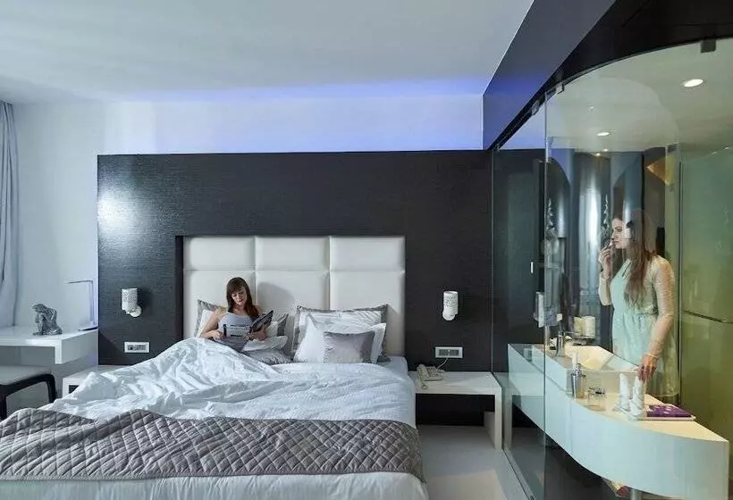 Eskay Resorts