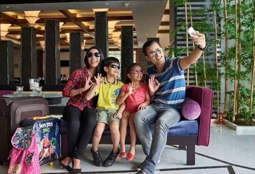 Fotos del hotel Eskay Resorts:  19
