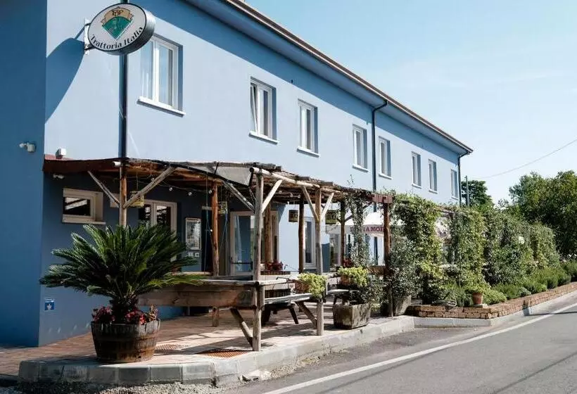 Fotos del hotel Albergo Trattoria Italia:  6