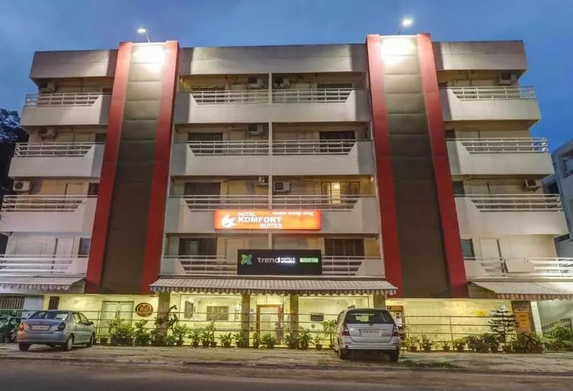 Treebo Trend Komfort Suites