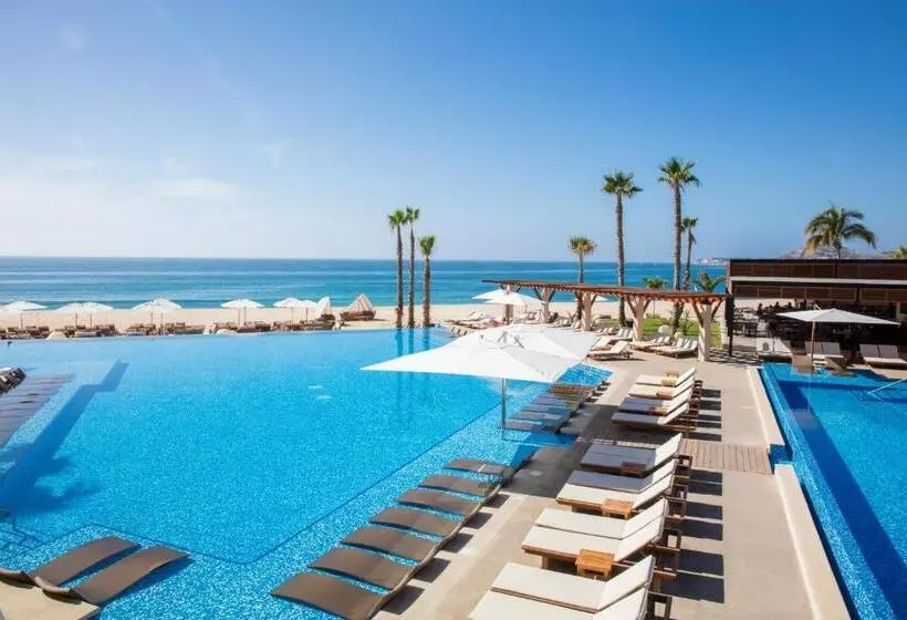 Residence By Krystal Grand All Inclusive