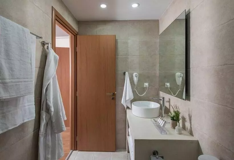 Fotos del hotel Bluebell Luxury Suites:  18
