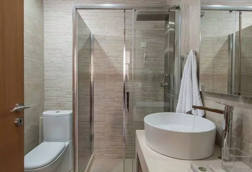 Fotos del hotel Bluebell Luxury Suites:  25