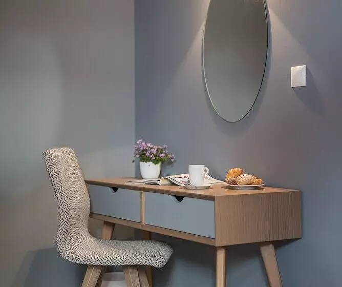 Fotos del hotel Bluebell Luxury Suites:  7