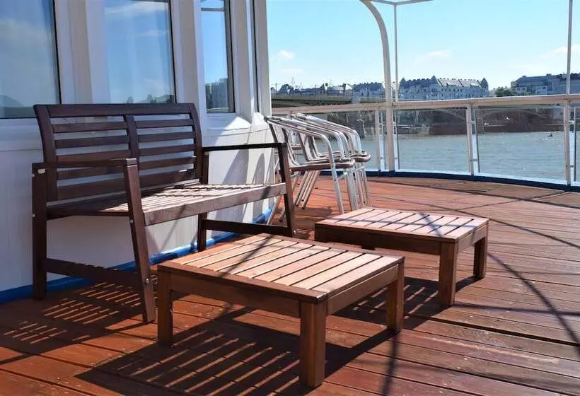 Fotos del hotel Grand Jules  Boat:  6