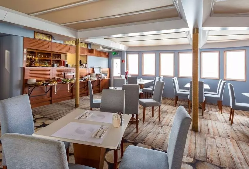 Fotos del hotel Grand Jules  Boat:  21