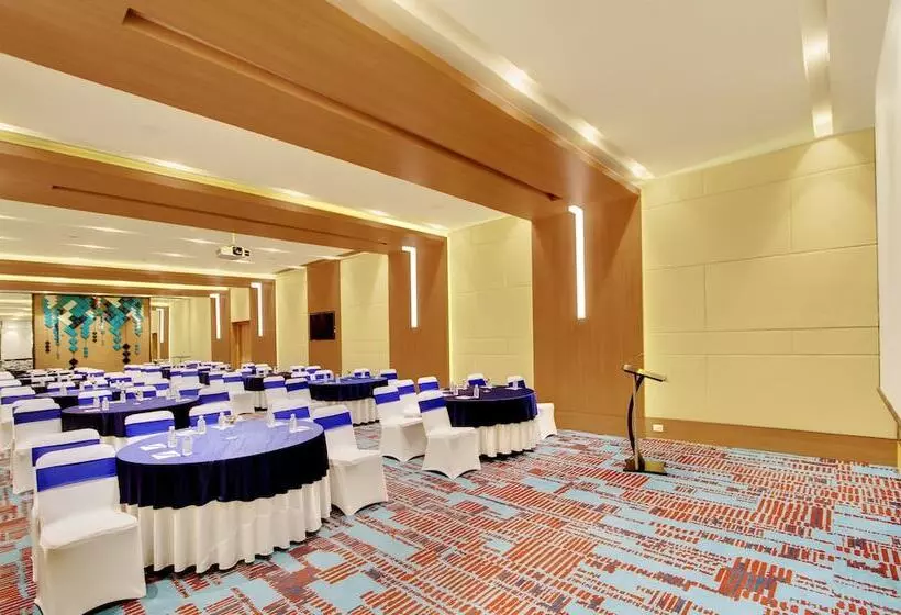 Fotos del hotel Holiday Inn Bengaluru Racecourse, An Ihg:  13