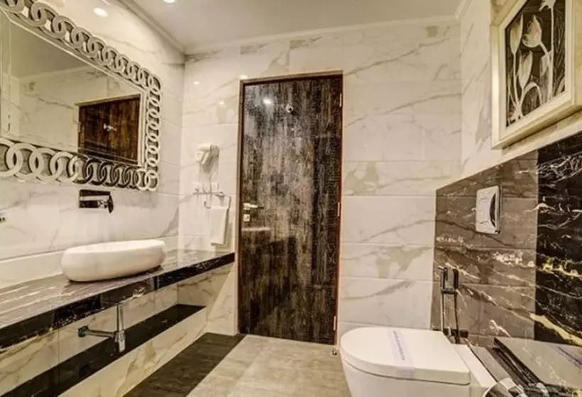 Fotos del hotel Fab Prime Sarala Crown Calangute Beach:  4