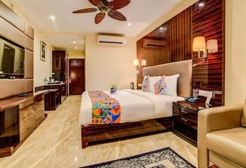 Fotos del hotel Fab Prime Sarala Crown Calangute Beach:  19