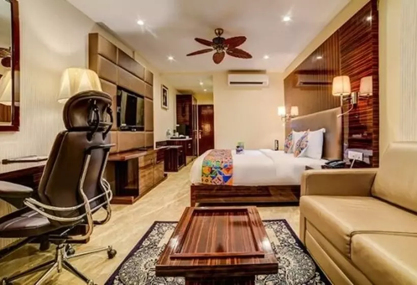 Fotos del hotel Fab Prime Sarala Crown Calangute Beach:  15