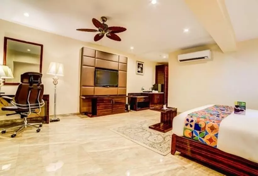 Fotos del hotel Fab Prime Sarala Crown Calangute Beach:  24