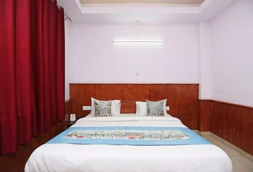 Fotos del hotel Oyo 9546 Mall Road:  17