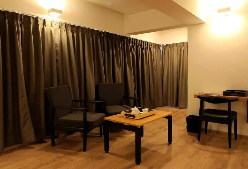 Fotos del hotel Oyo Townhouse 021 Bombay Exhibition Centre:  24